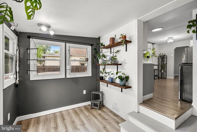 72 E 9TH AVE, Pine Hill, NJ 08021