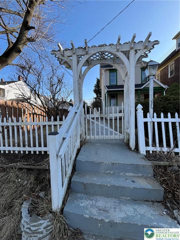 1214 Spruce Street, Easton, PA 18042