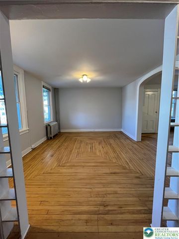 1214 Spruce Street, Easton, PA 18042