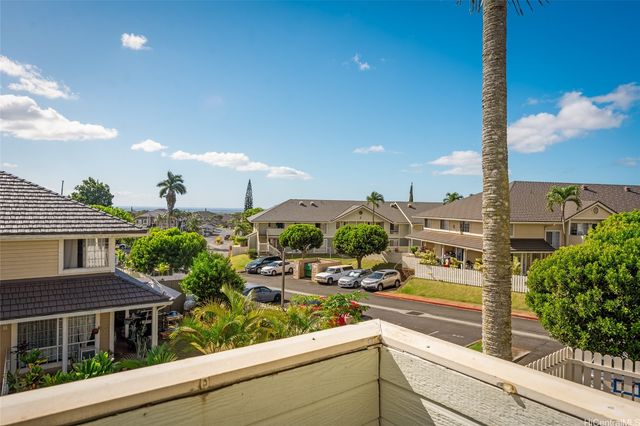 94-1457 Waipio Uka Street O206, Waipahu, HI 96797