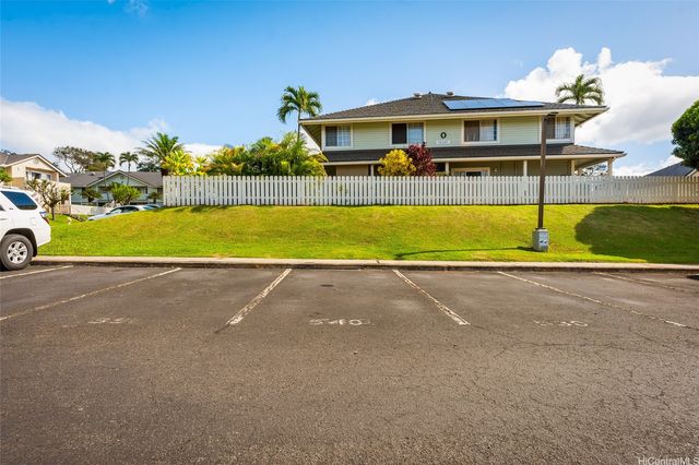 94-1457 Waipio Uka Street O206, Waipahu, HI 96797