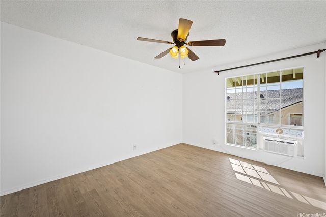 94-1457 Waipio Uka Street O206, Waipahu, HI 96797