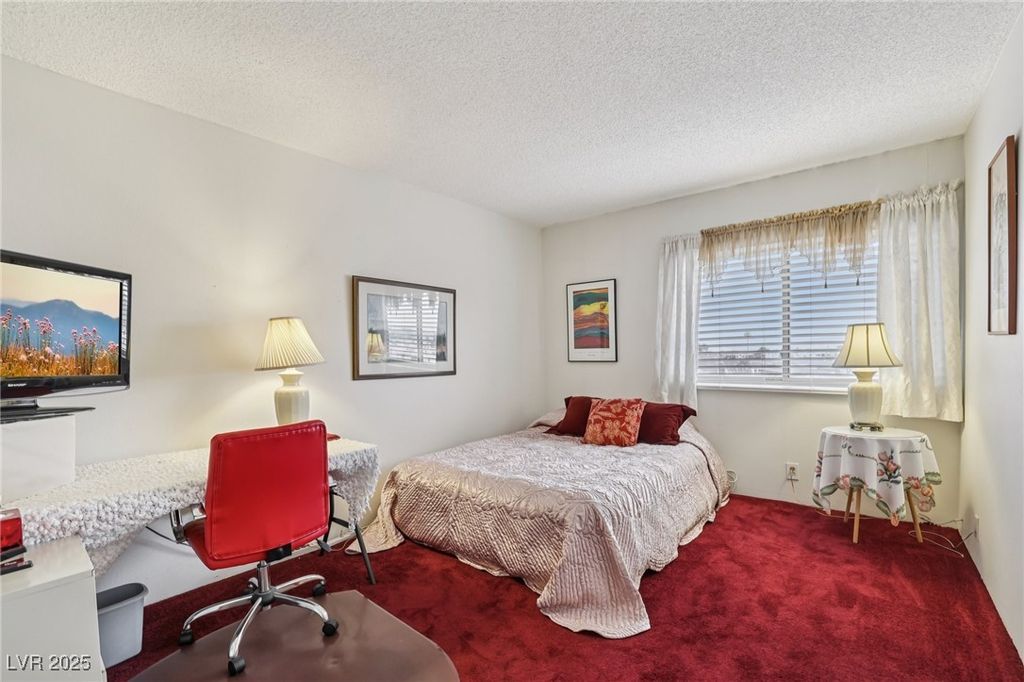 Image 17 of property listing at 750 South Royal Crest Circle 345, Las Vegas, NV 89169