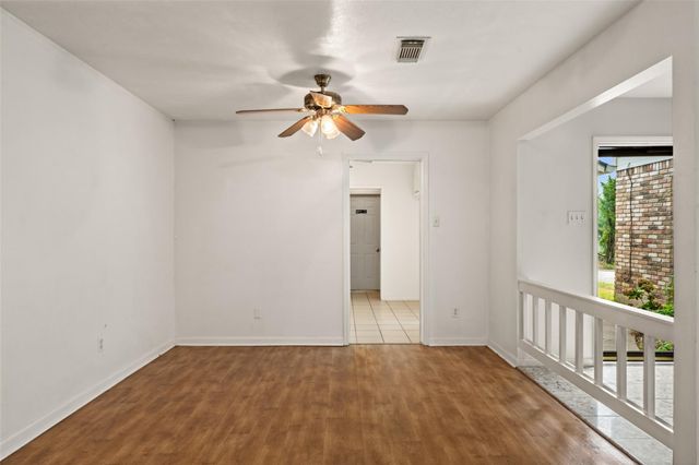 614 Normal Park Drive, Huntsville, TX 77320