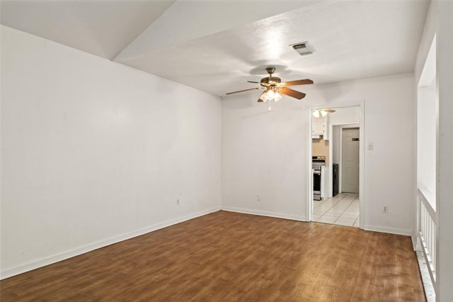 614 Normal Park Drive, Huntsville, TX 77320