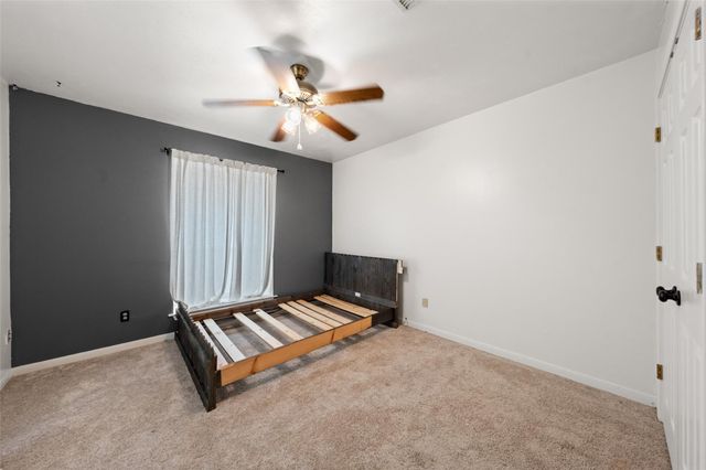 614 Normal Park Drive, Huntsville, TX 77320