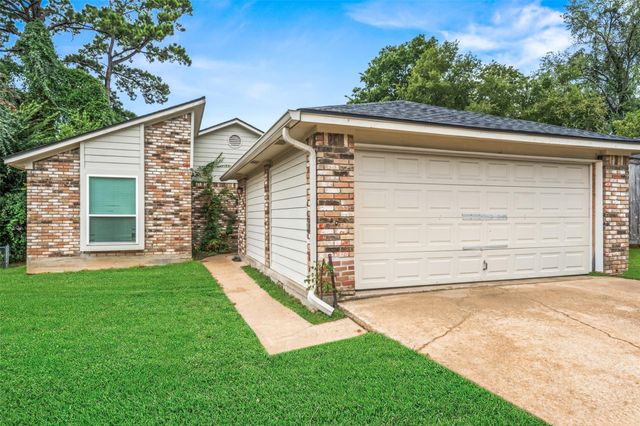 614 Normal Park Drive, Huntsville, TX 77320