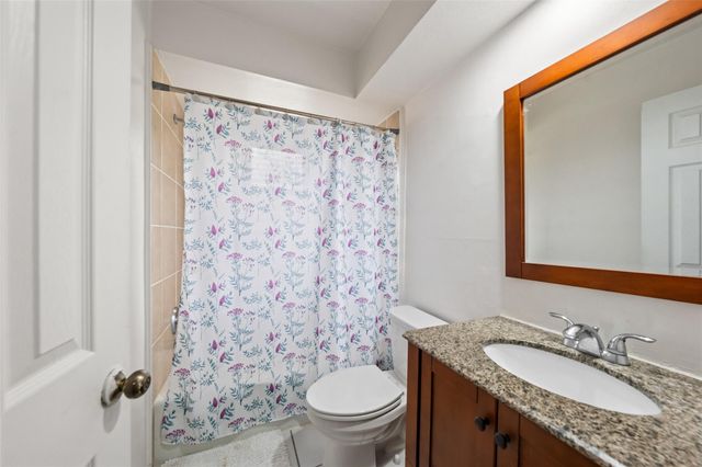 614 Normal Park Drive, Huntsville, TX 77320