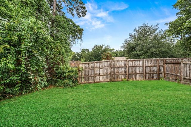 614 Normal Park Drive, Huntsville, TX 77320