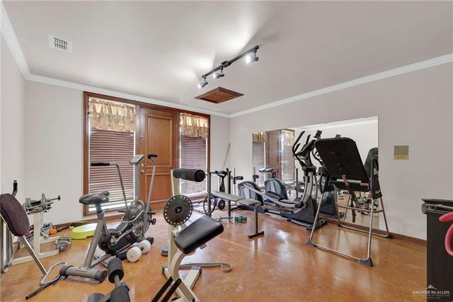 1100 Sunrise Lane, Mission, TX 78574