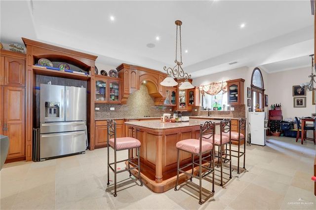 1100 Sunrise Lane, Mission, TX 78574