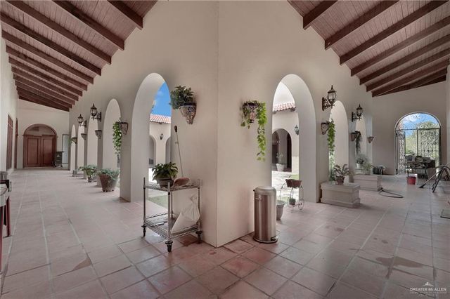 1100 Sunrise Lane, Mission, TX 78574