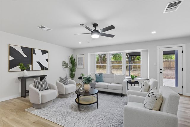 6106 Bridlington CIR, Austin, TX 78745