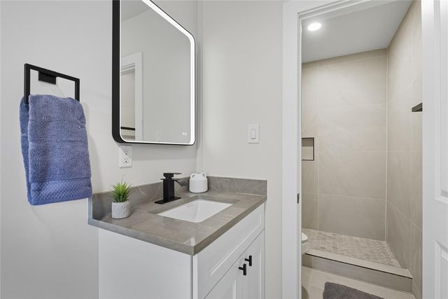 6106 Bridlington CIR, Austin, TX 78745