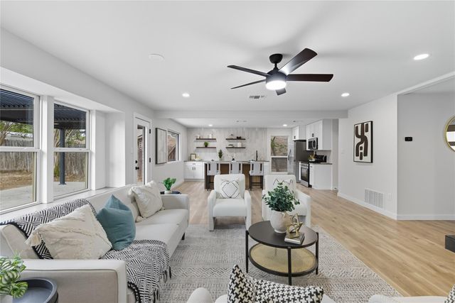 6106 Bridlington CIR, Austin, TX 78745