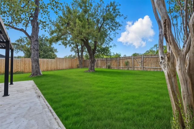 6106 Bridlington CIR, Austin, TX 78745