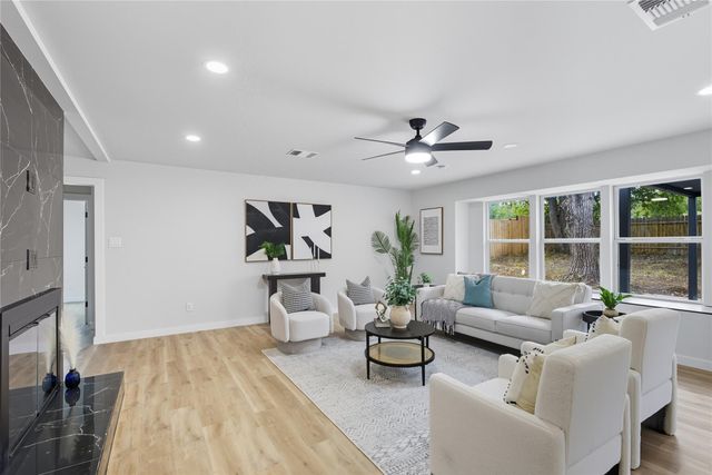 6106 Bridlington CIR, Austin, TX 78745