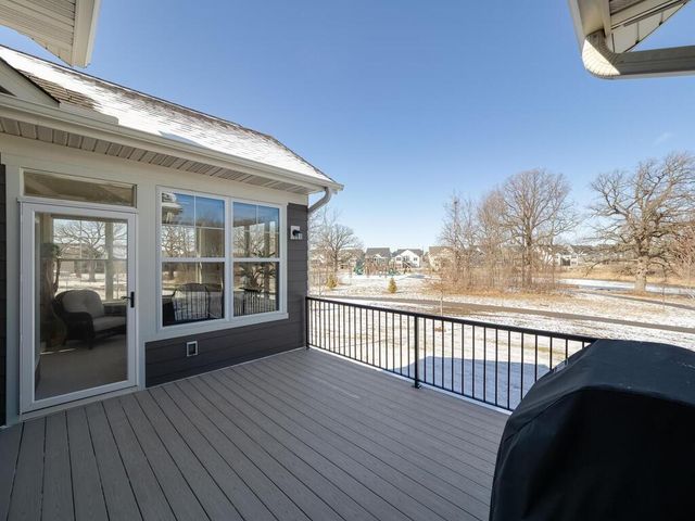 6406 Timber Arch Drive, Chaska, MN 55318