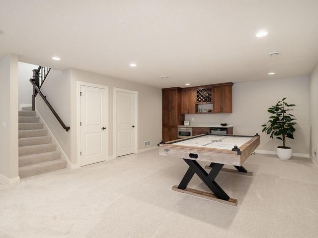 6406 Timber Arch Drive, Chaska, MN 55318