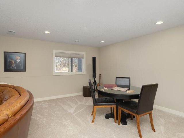 6406 Timber Arch Drive, Chaska, MN 55318