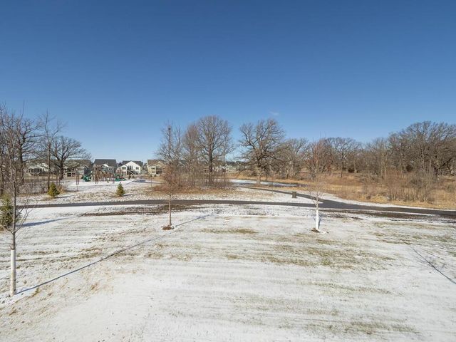 6406 Timber Arch Drive, Chaska, MN 55318