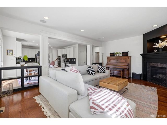 27506 E Elmhurst Pl, Aurora, CO 80016