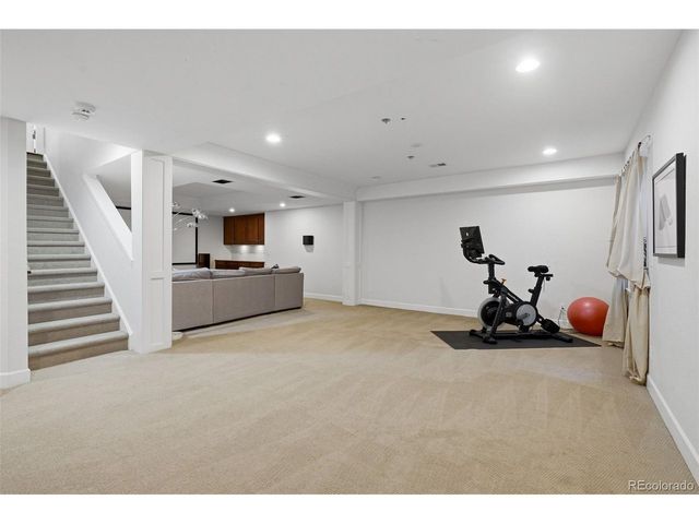 27506 E Elmhurst Pl, Aurora, CO 80016