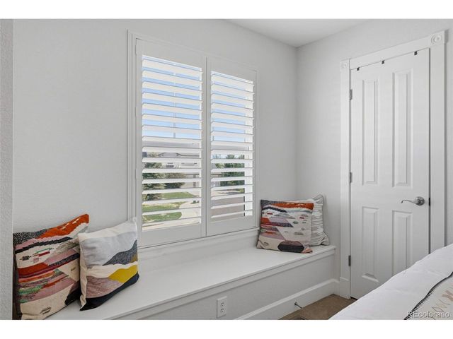27506 E Elmhurst Pl, Aurora, CO 80016