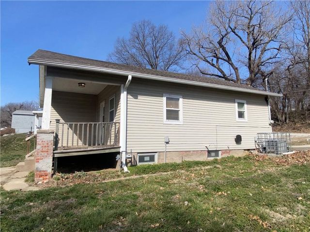 2301 Atchison Street, St Joseph, MO 64503