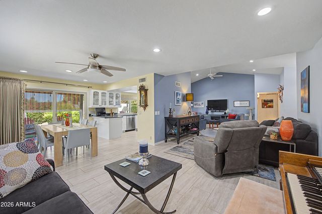 19514 N 98TH Avenue, Peoria, AZ 85382
