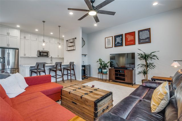 5923 Hudson Street 105, Dallas, TX 75206