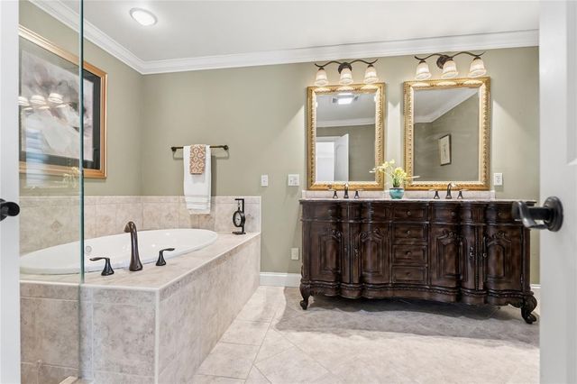 614 Pine Place, Rice Lake, WI 54868