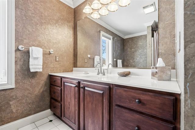 614 Pine Place, Rice Lake, WI 54868