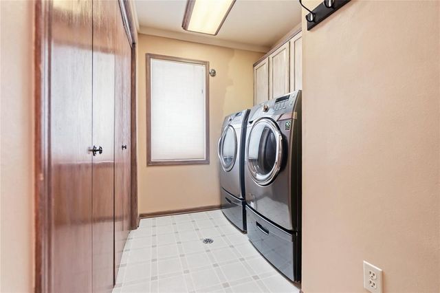 614 Pine Place, Rice Lake, WI 54868