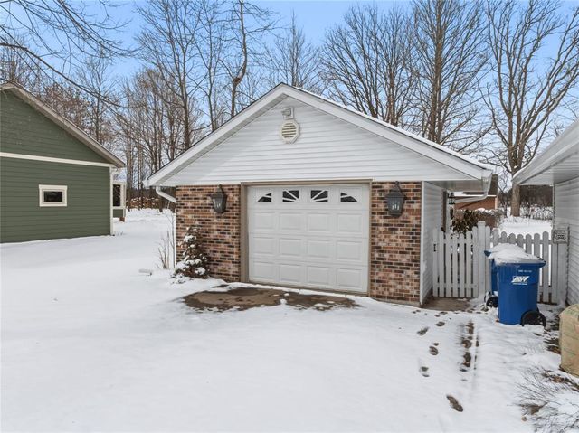 614 Pine Place, Rice Lake, WI 54868