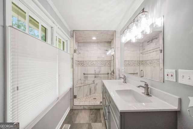 172 B Hummingbird Lane, Jackson, GA 30233