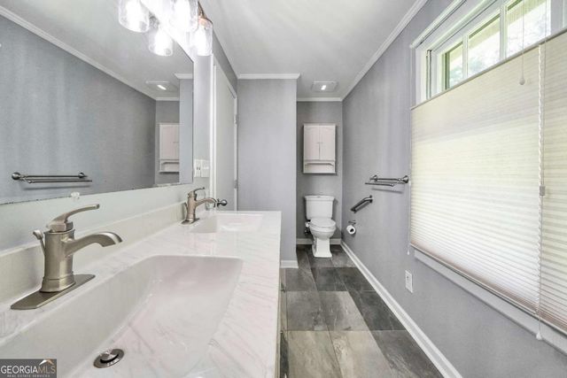 172 B Hummingbird Lane, Jackson, GA 30233