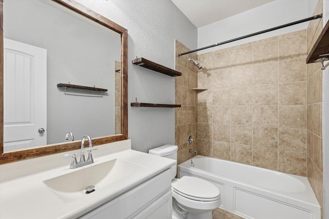 14344 Artisan Drive, Fort Worth, TX 76052