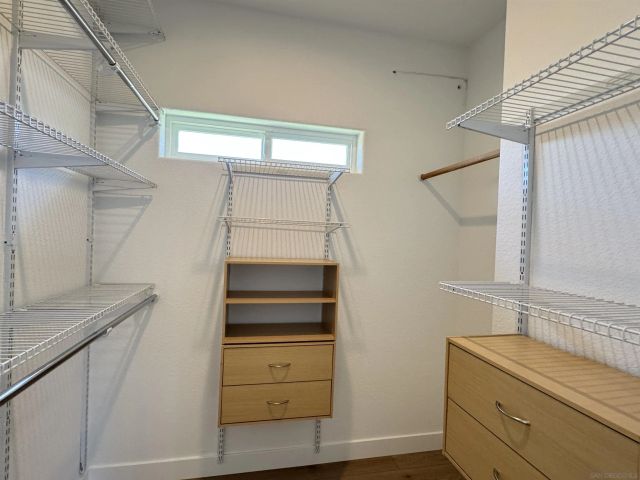 1011 Knowles Ave., Carlsbad, CA 92008