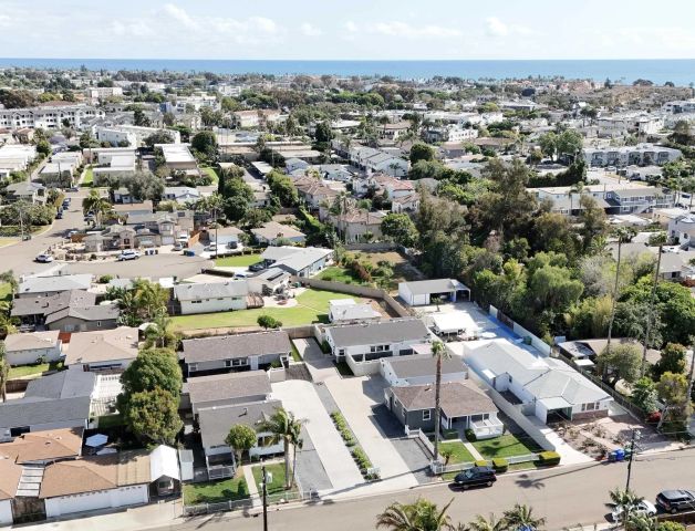 1011 Knowles Ave., Carlsbad, CA 92008