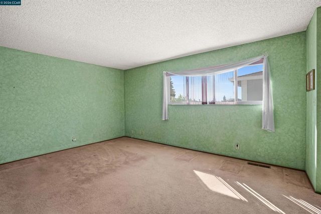 759 Woodgate Dr, San Leandro, CA 94579