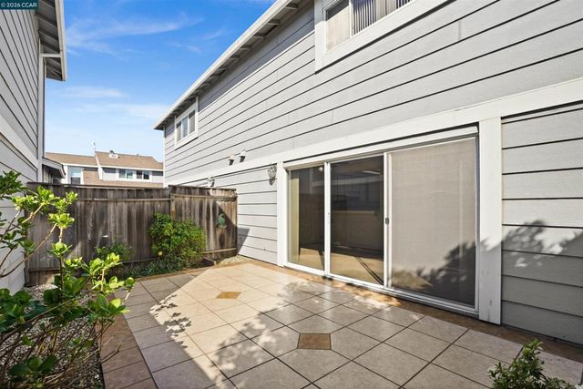 759 Woodgate Dr, San Leandro, CA 94579