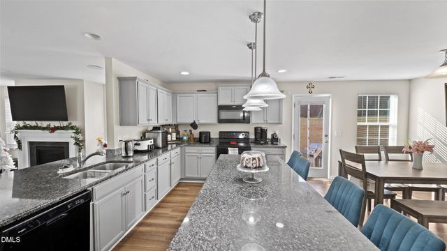 2114 Crosswind Drive, Graham, NC 27253