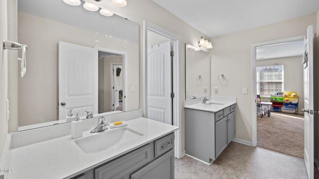 2114 Crosswind Drive, Graham, NC 27253