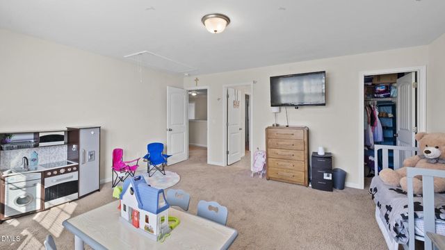 2114 Crosswind Drive, Graham, NC 27253