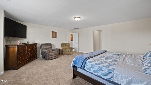 2114 Crosswind Drive, Graham, NC 27253