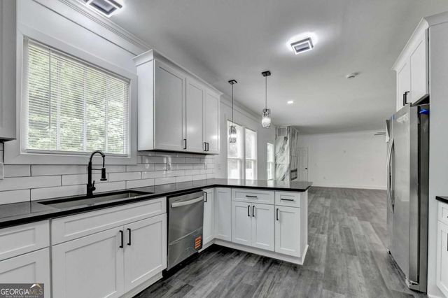 3326 Hidden Forest Drive, Snellville, GA 30078