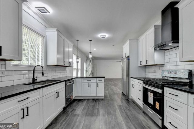 3326 Hidden Forest Drive, Snellville, GA 30078