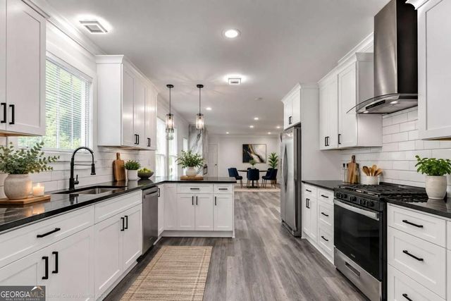 3326 Hidden Forest Drive, Snellville, GA 30078