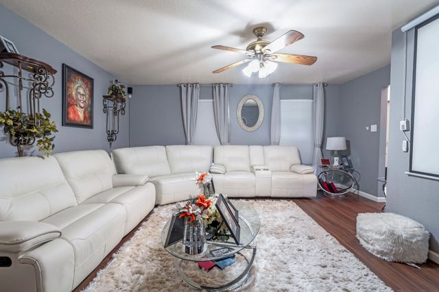 6437 Henco Drive, Fort Worth, TX 76119